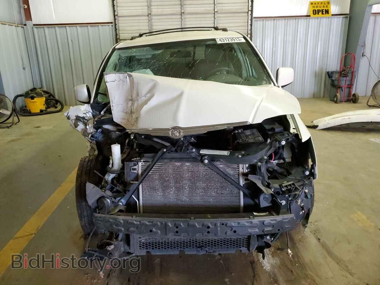2010 CHRYSLER MINIVAN - VIN: 2A4RR5D13AR222000 - Фото 5