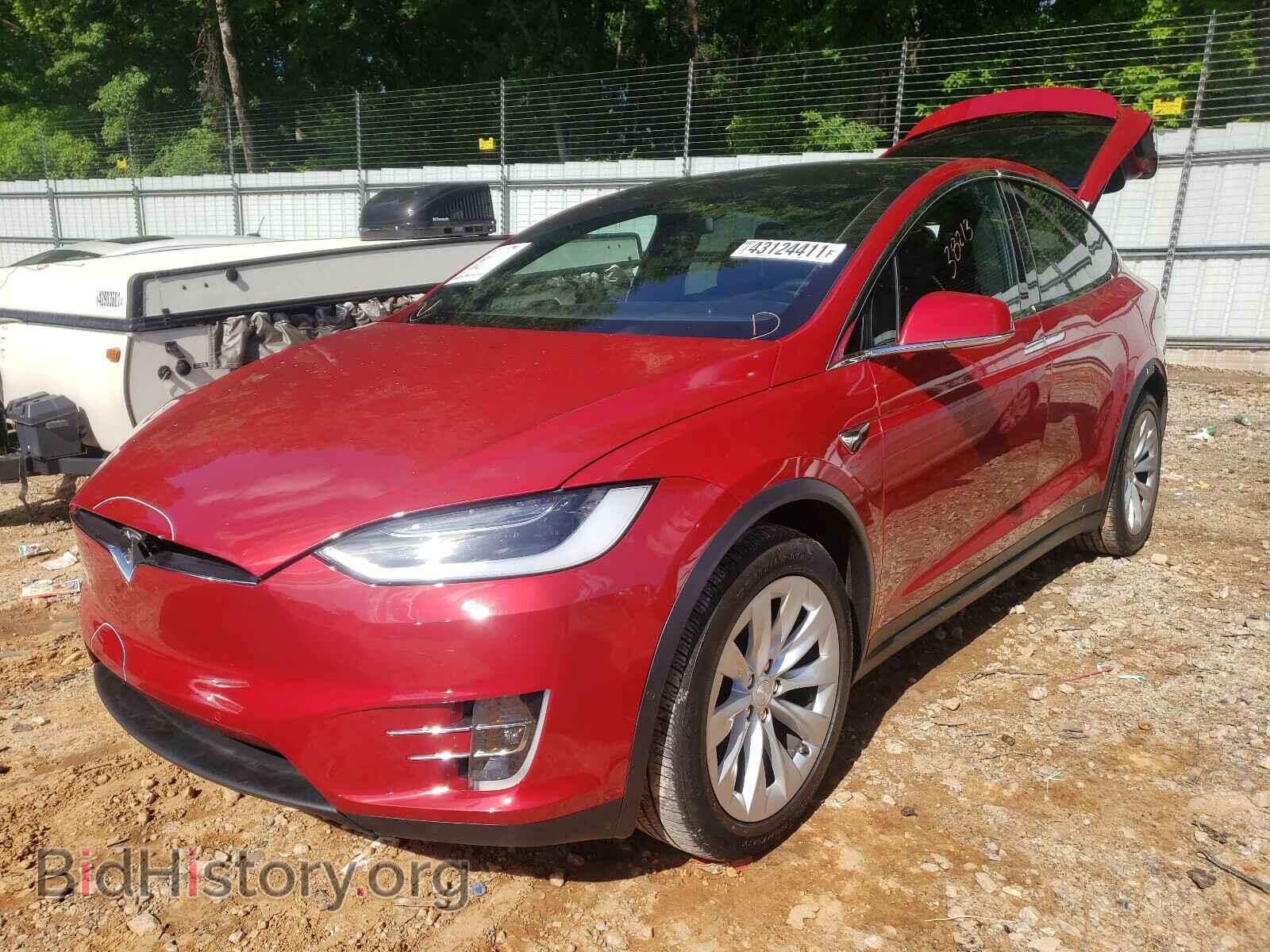 2017 TESLA MODEL X - VIN: 5YJXCBE22HF046115 - Photo 2