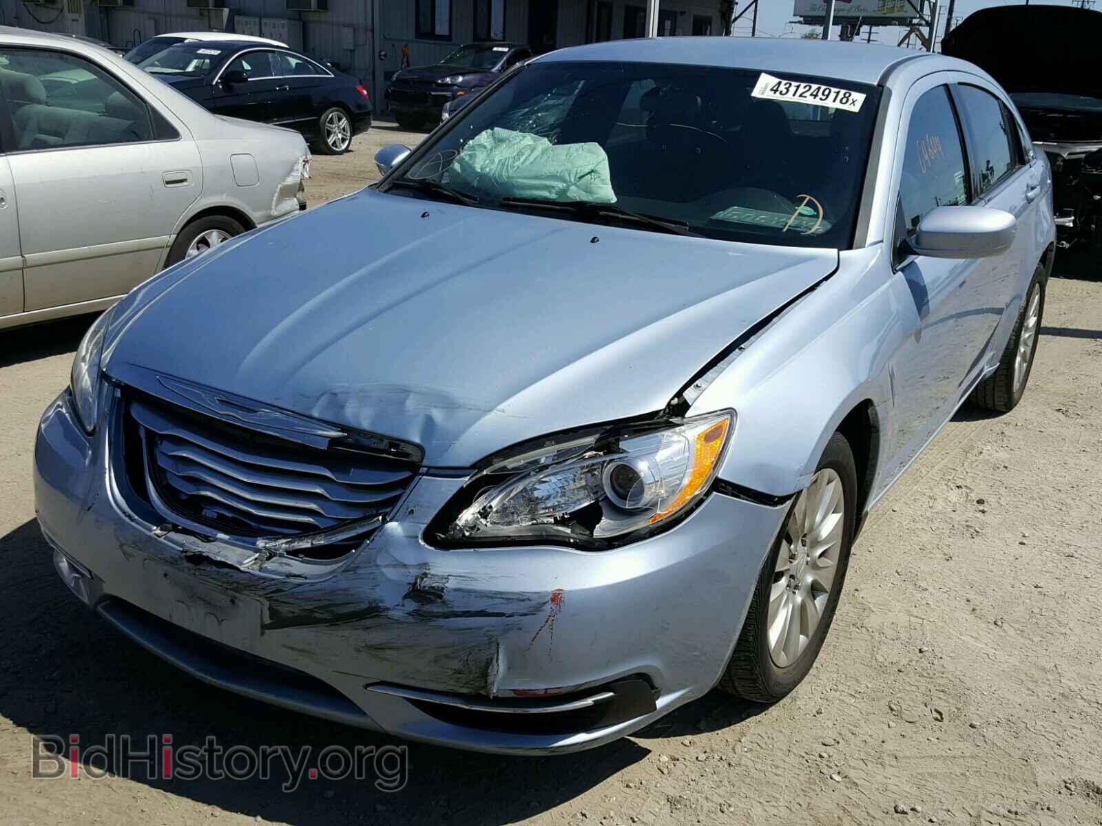 2013 CHRYSLER 200 - VIN: 1C3CCBAB3DN604848 - Photo 2
