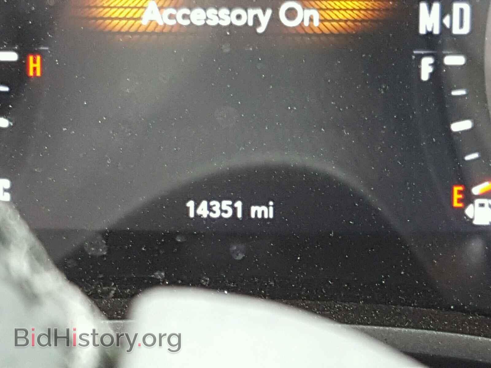 2017 DODGE CHALLENGER - VIN: 2C3CDZAG1HH502528 - Photo 2