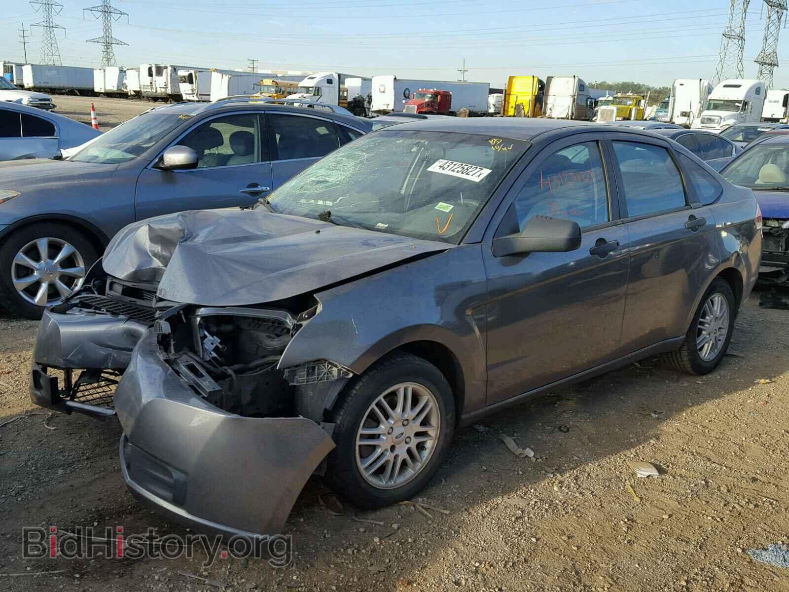 2009 FORD FOCUS - VIN: 1FAHP35N89W166612 - Фото 2
