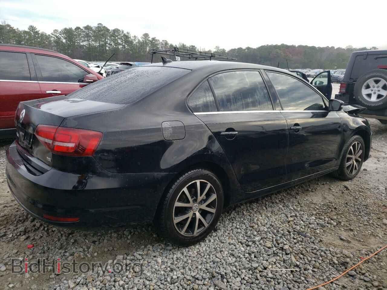 2018 VOLKSWAGEN JETTA - VIN: 3VWDB7AJ2JM257796 - Фото 3