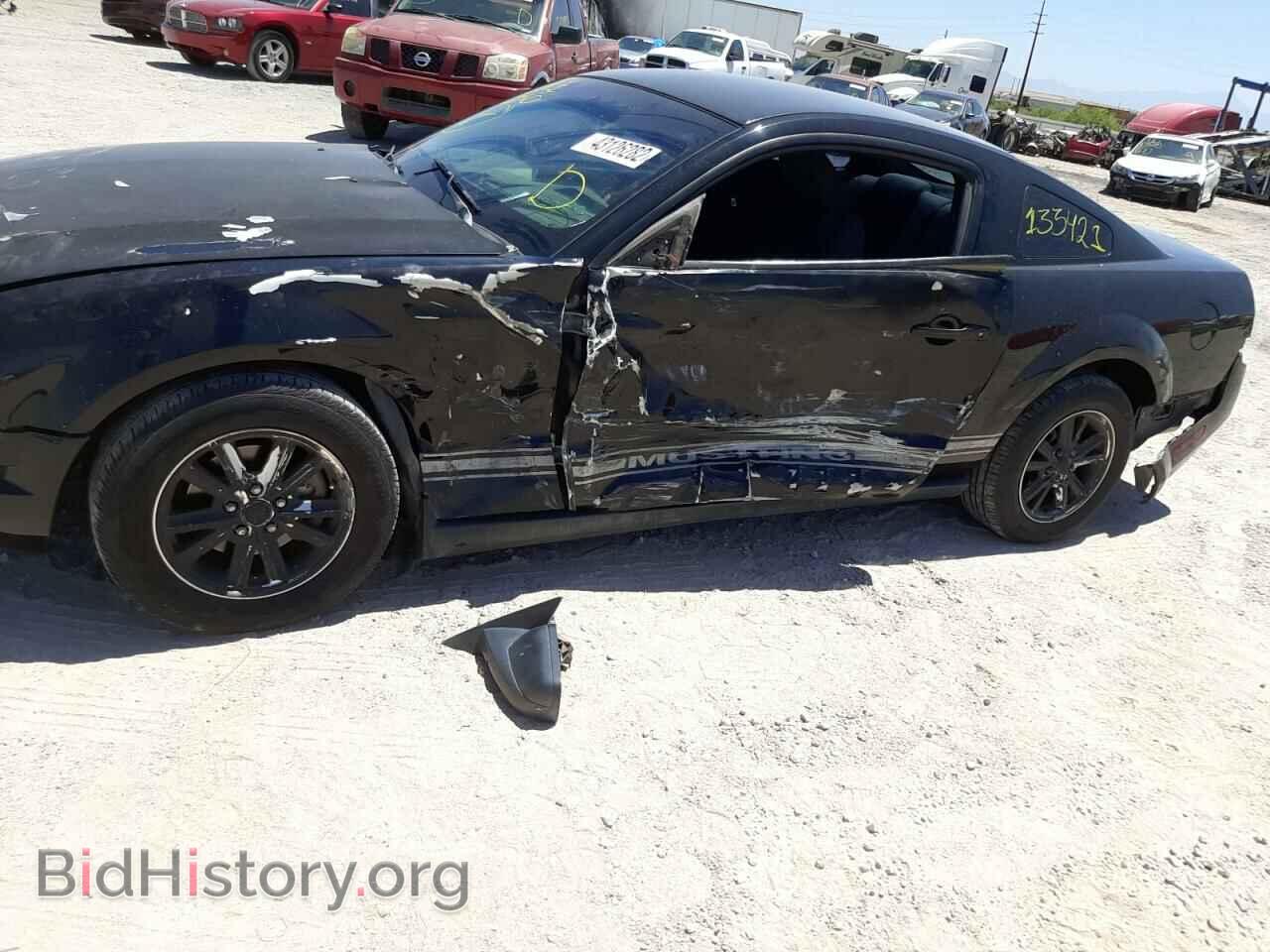 2007 FORD MUSTANG - VIN: 1ZVFT80N475272704 - Фото 9