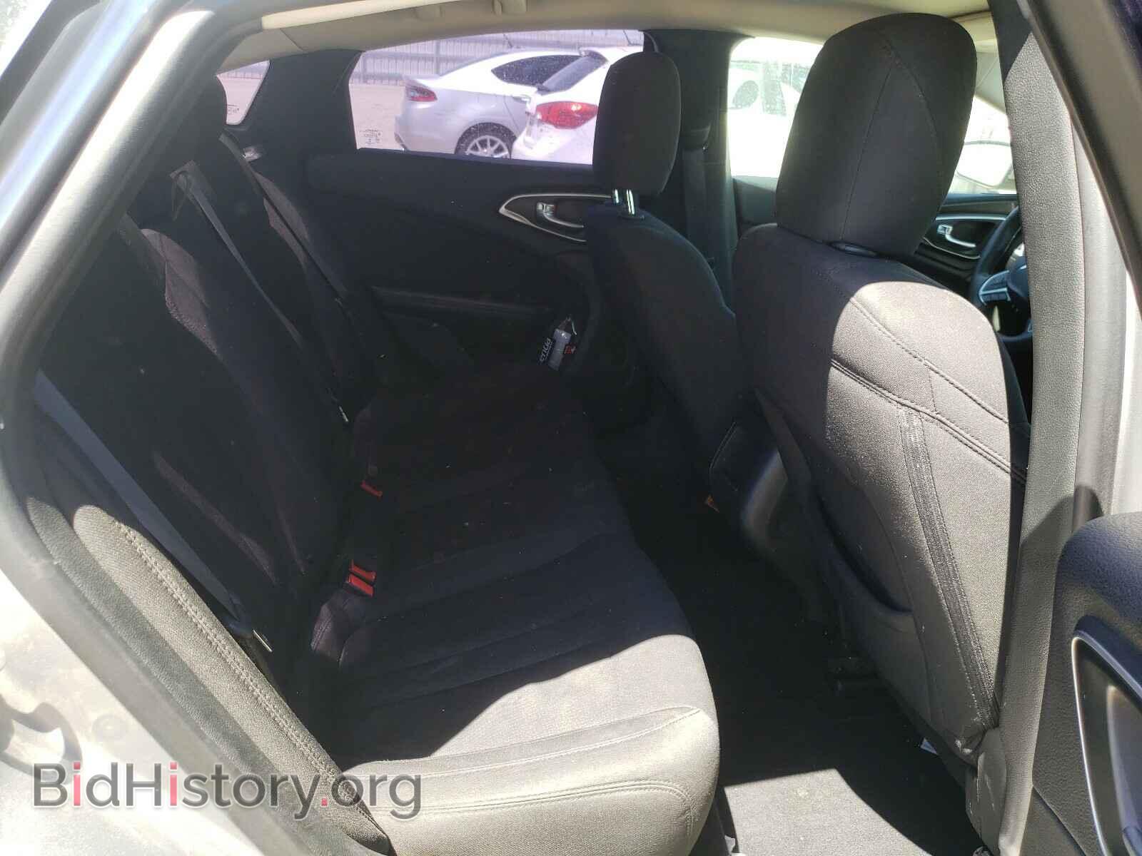 2015 CHRYSLER 200 - VIN: 1C3CCCAB6FN568470 - Фото 6