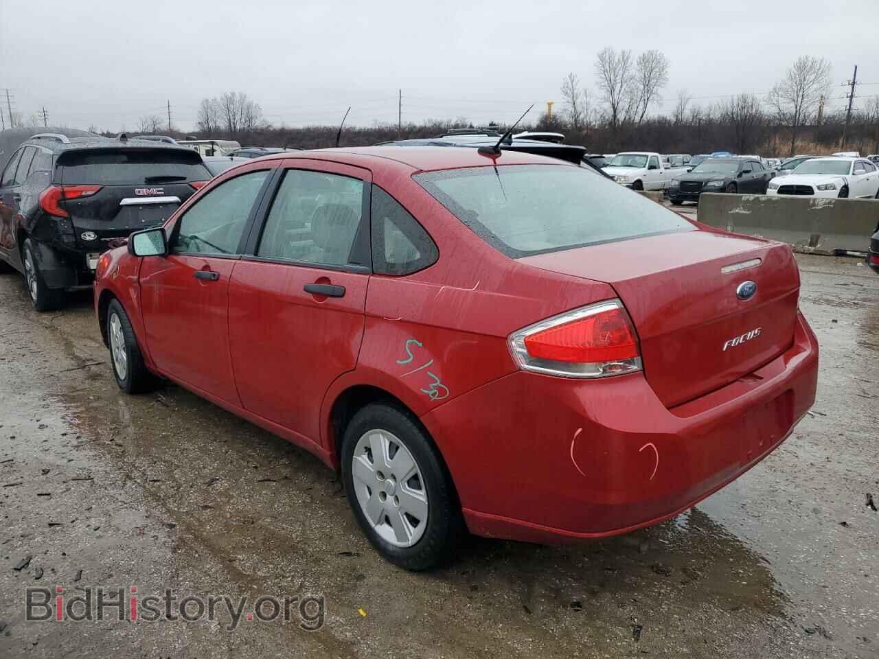 2011 FORD FOCUS - VIN: 1FAHP3EN8BW165689 - Фото 2