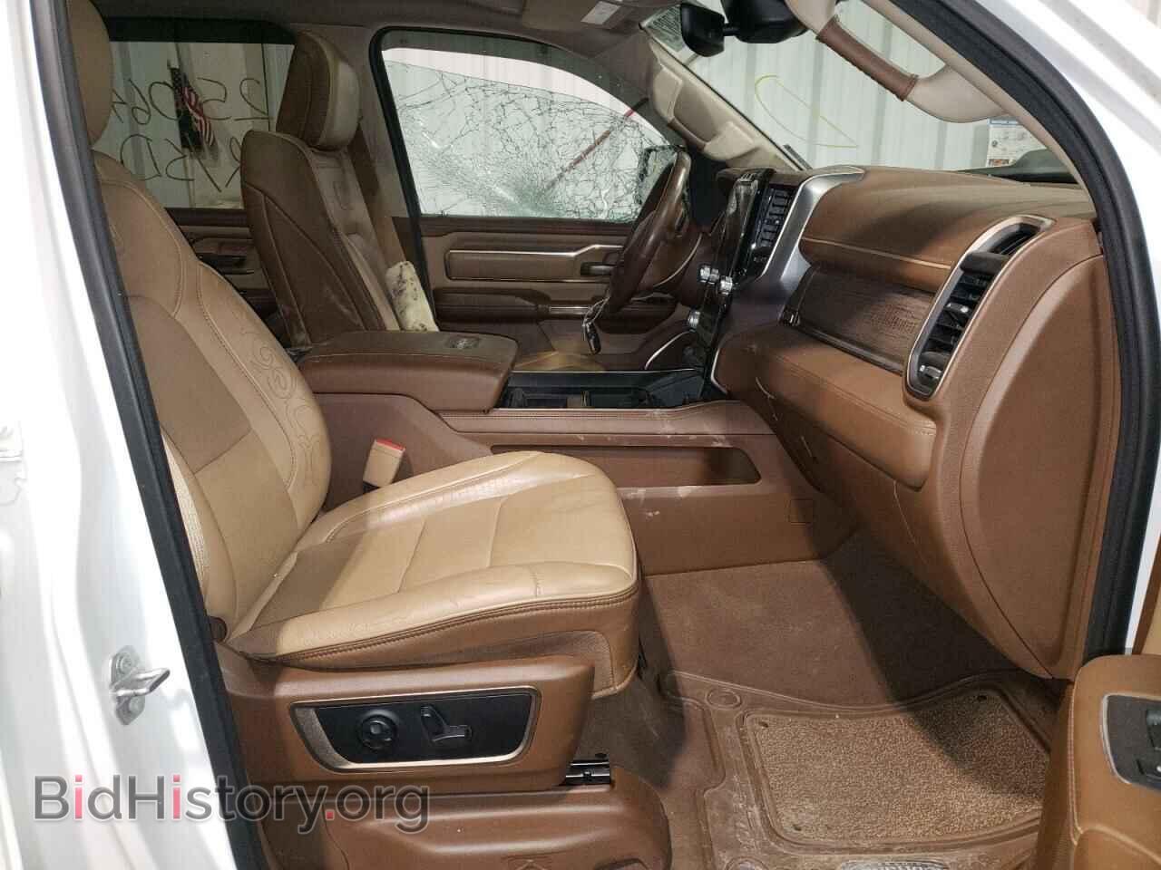 2019 RAM 1500 - VIN: 1C6SRFST4KN615558 - Photo 5