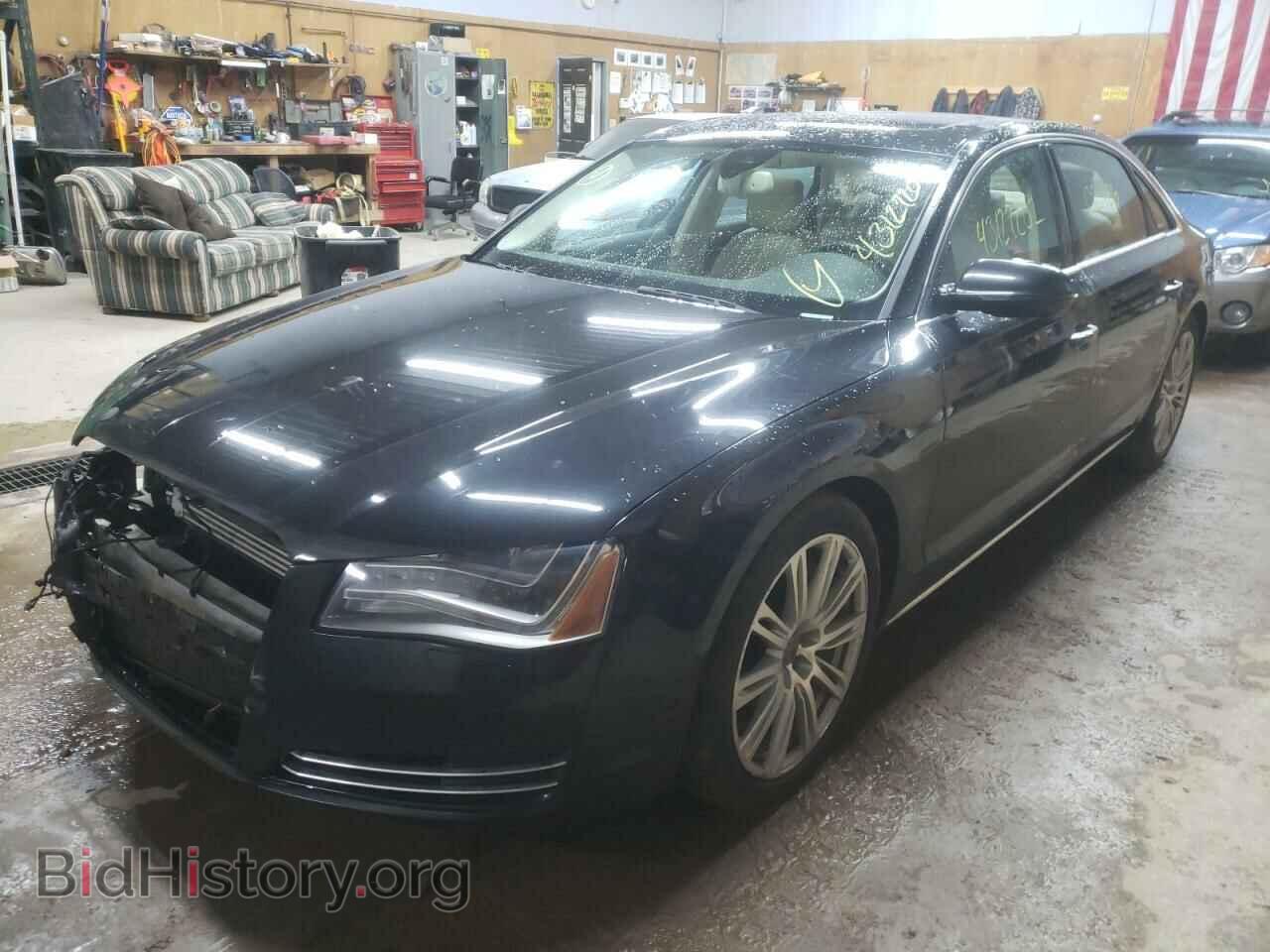 2011 AUDI A8 - VIN: WAURVAFD7BN015767 - Фото 2