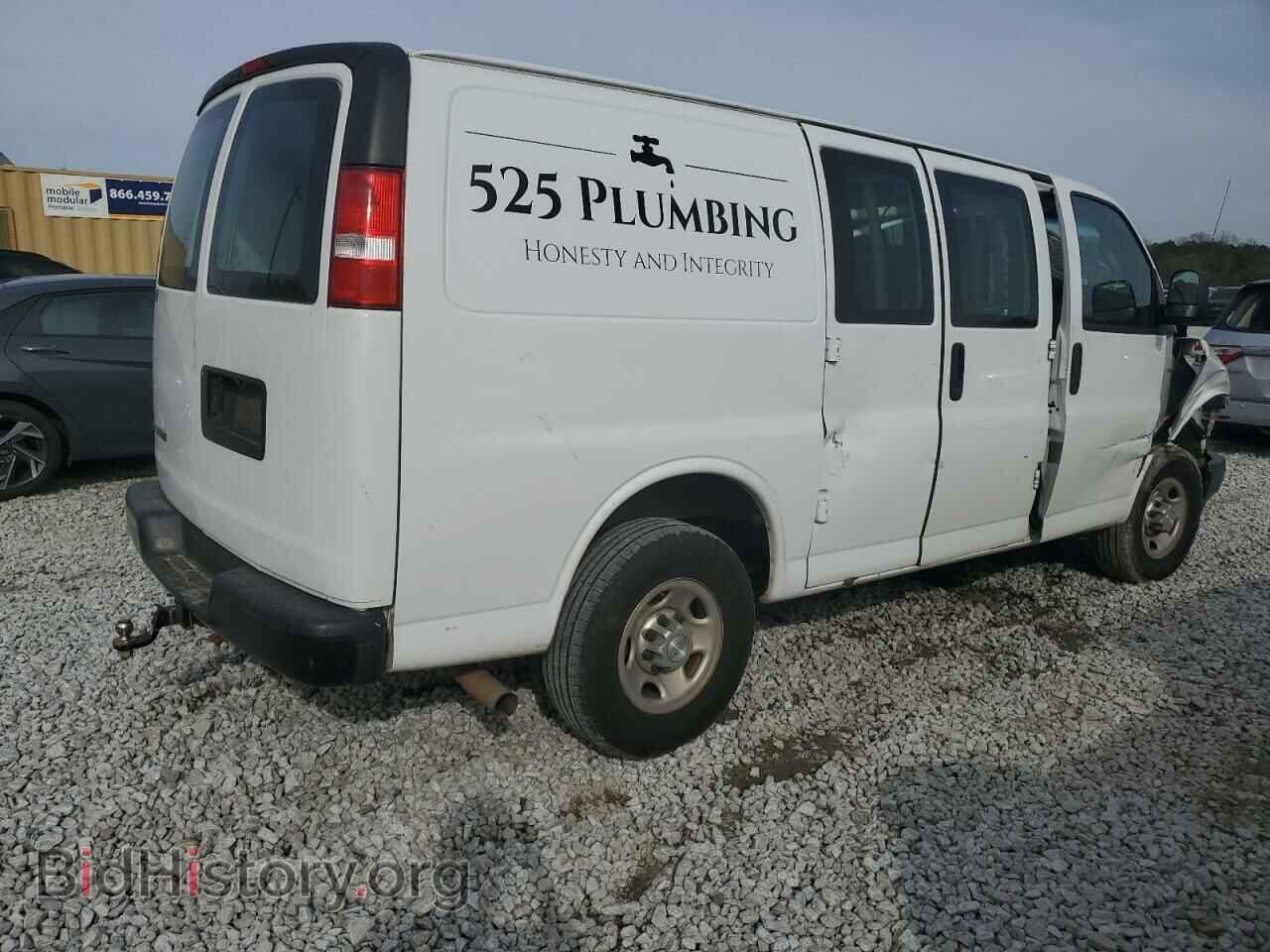 2017 CHEVROLET EXPRESS - VIN: 1GCWGAFF4H1351037 - Фото 3