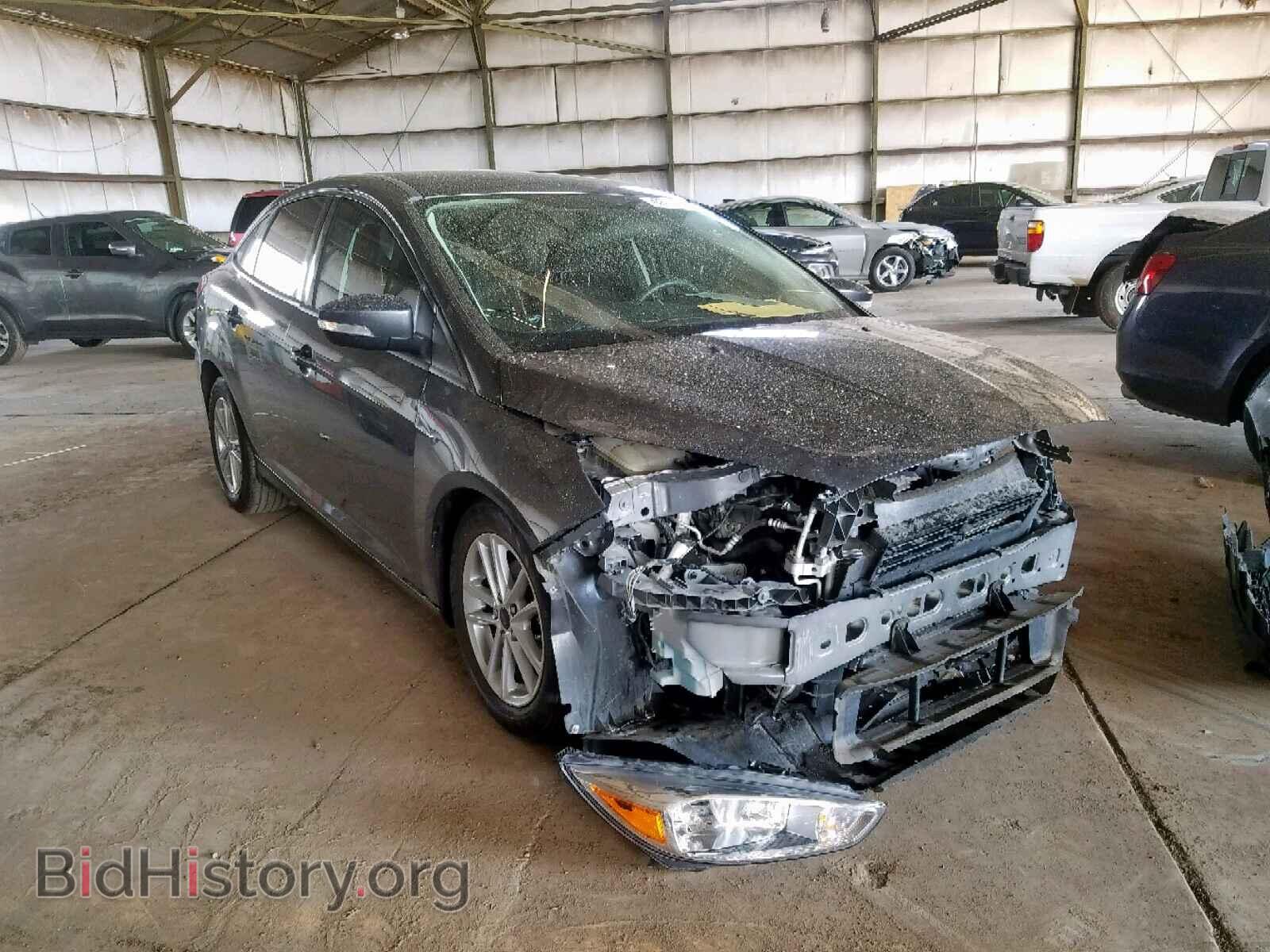 Фотография 1FADP3F26HL336128 - FORD FOCUS SE 2017