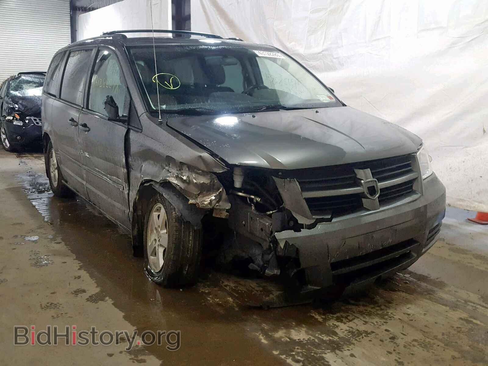 Фотография 2D4RN3D12AR440101 - DODGE GRAND CARA 2010