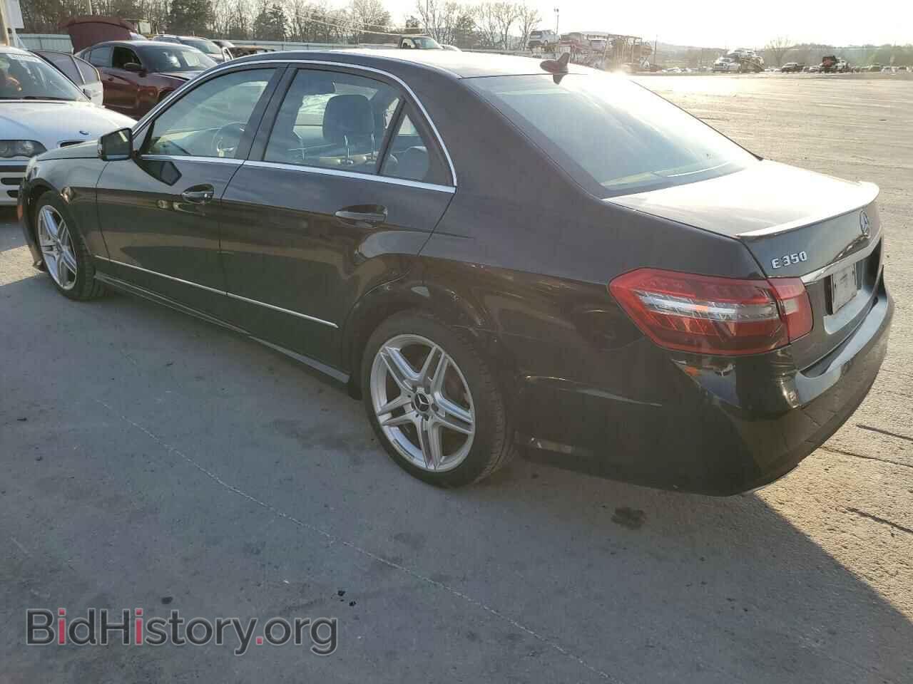 2013 MERCEDES-BENZ E-CLASS - VIN: WDDHF5KB5DA690458 - Фото 2