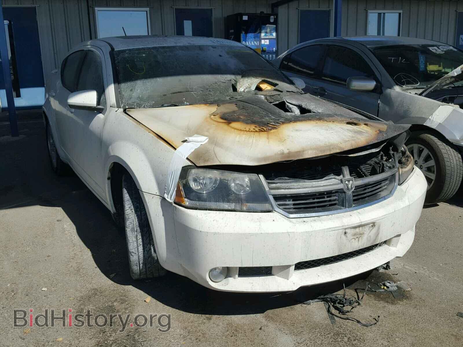 Photo 1B3LC76M38N256897 - DODGE AVENGER 2008
