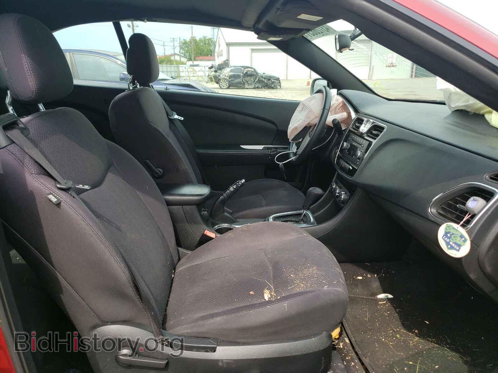 2012 CHRYSLER 200 - VIN: 1C3BCBEG7CN261638 - Фото 5