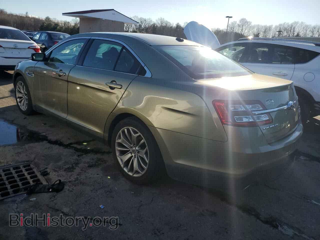 2013 FORD TAURUS - VIN: 1FAHP2F88DG226202 - Фото 2
