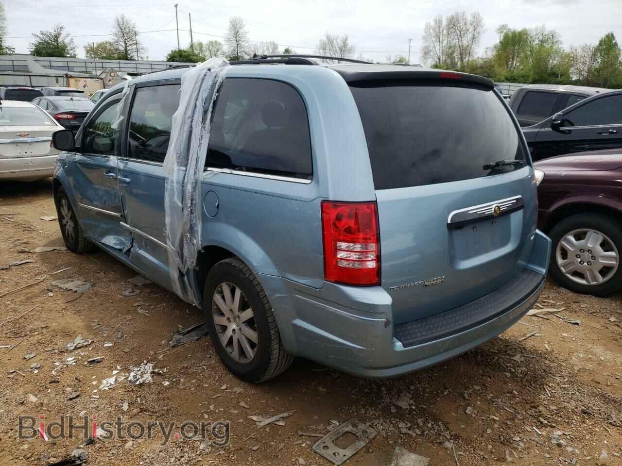 2009 CHRYSLER MINIVAN - VIN: 2A8HR54X39R648943 - Фото 3