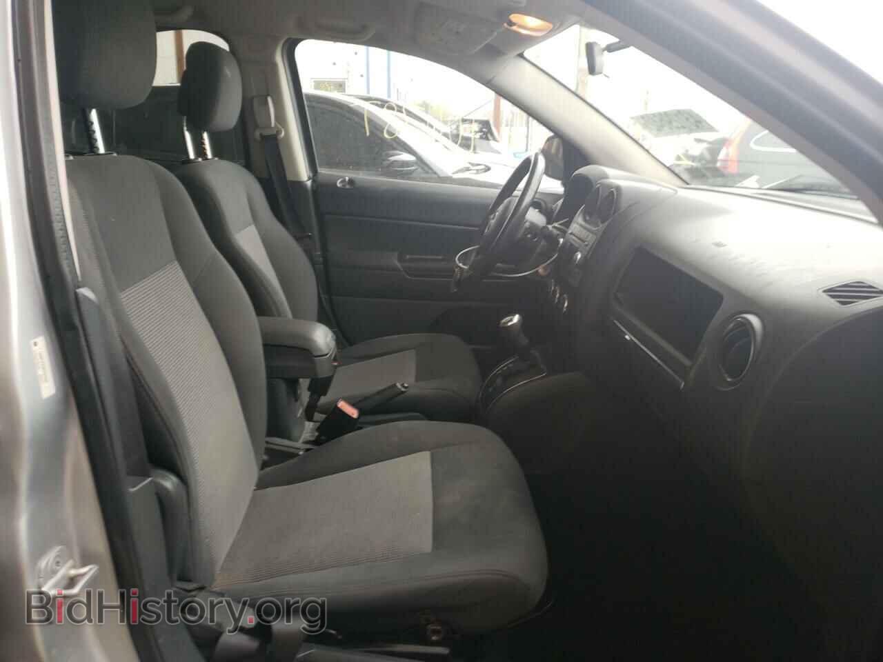 2011 JEEP COMPASS - VIN: 1J4NF1FB9BD257943 - Фото 5