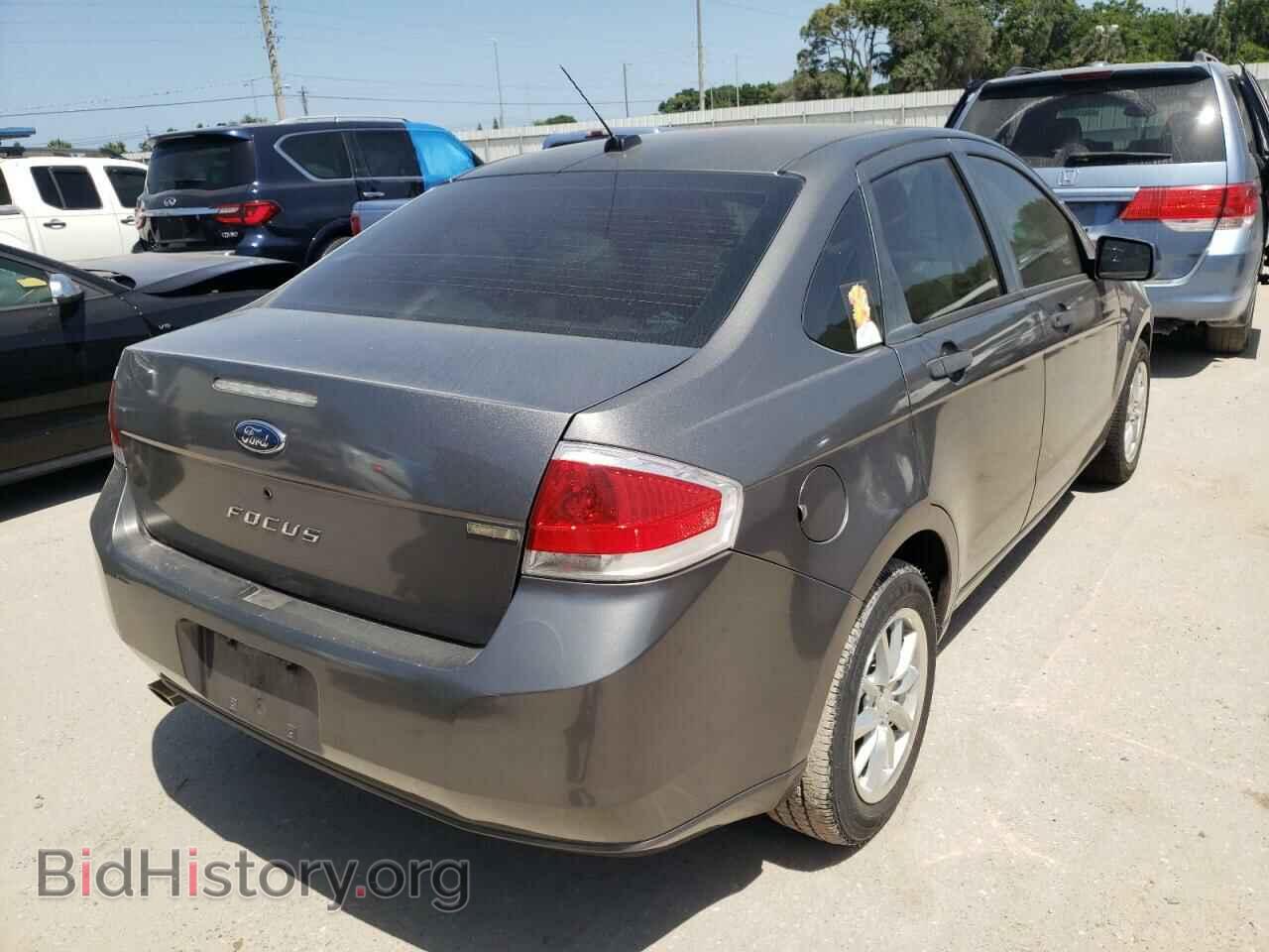 2009 FORD FOCUS - VIN: 1FAHP34N49W140090 - Фото 4