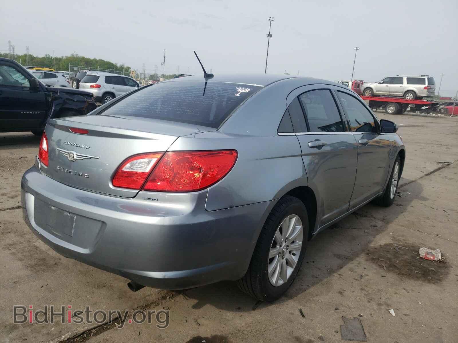 2010 CHRYSLER SEBRING - VIN: 1C3CC5FB0AN119511 - Фото 4