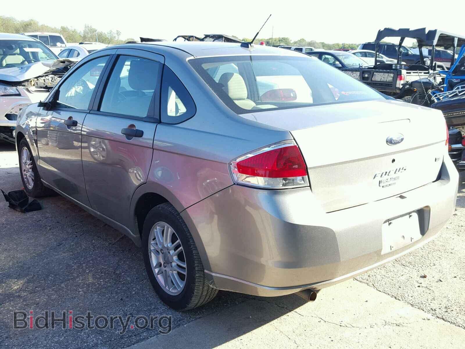 2008 FORD FOCUS - VIN: 1FAHP35N38W282945 - Photo 3