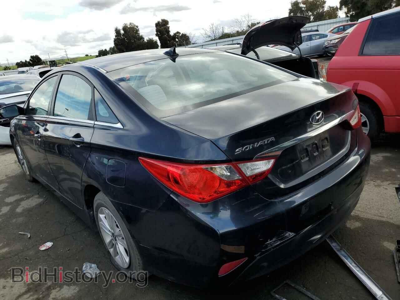 2014 HYUNDAI SONATA - VIN: 5NPEB4AC1EH875016 - Фото 2