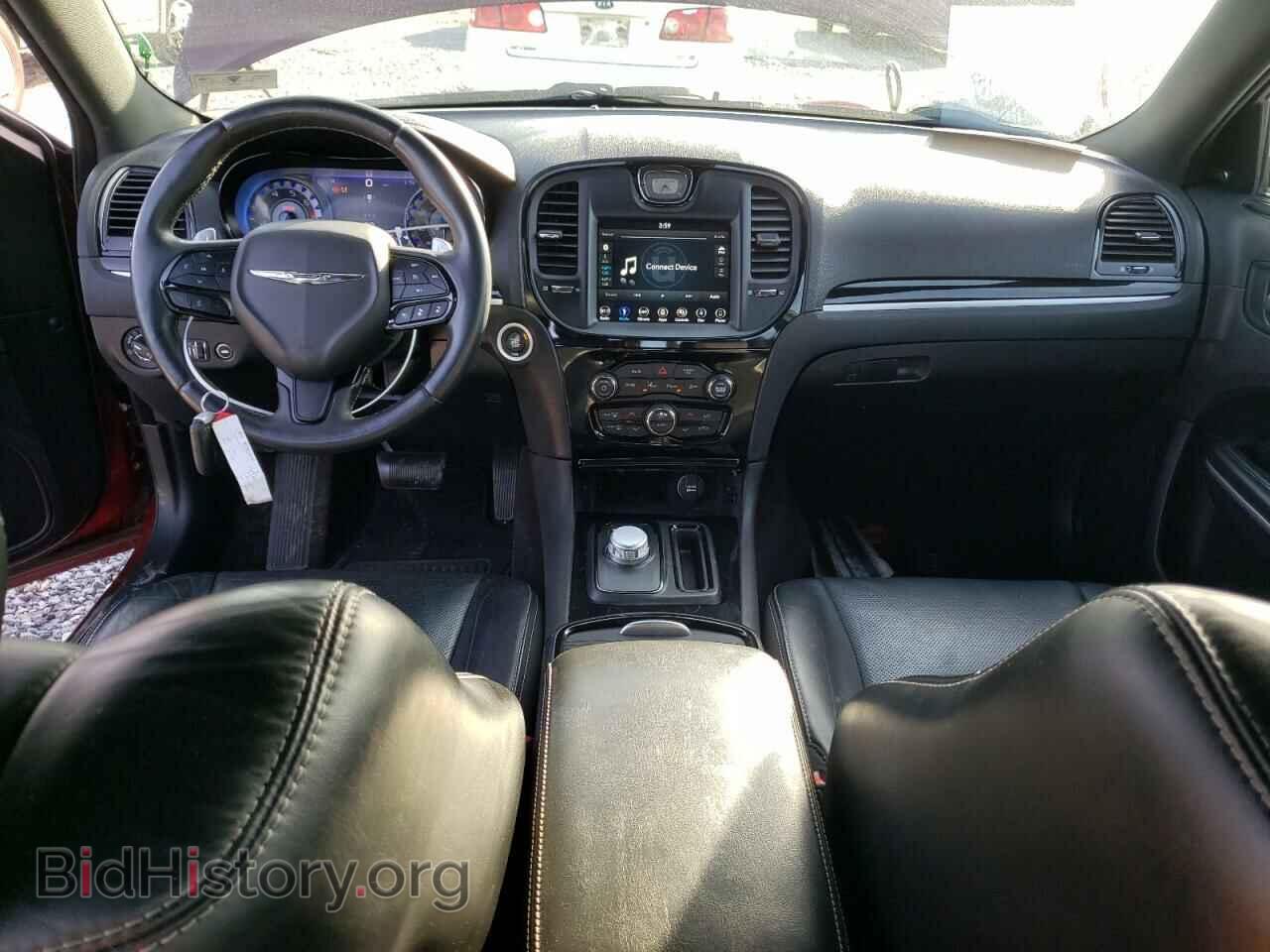 2018 CHRYSLER 300 - VIN: 2C3CCAGG7JH331060 - Фото 8