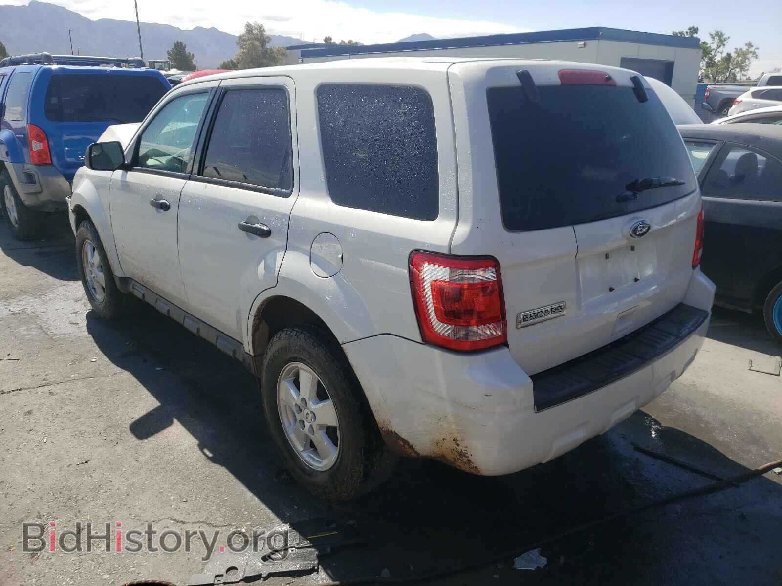 2012 FORD ESCAPE - VIN: 1FMCU9C79CKB81747 - Фото 3
