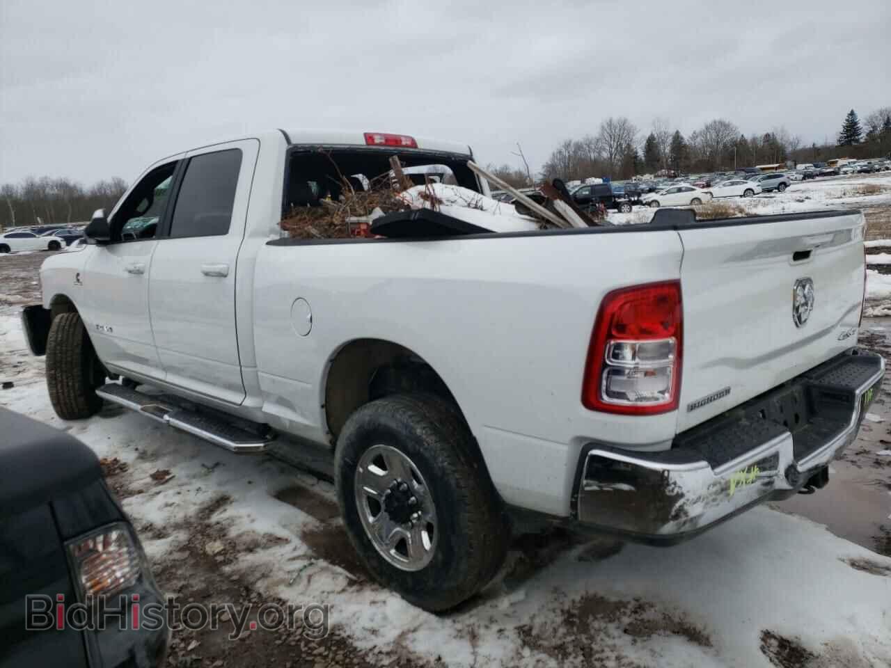 2022 RAM 2500 - VIN: 3C6UR5DLXNG103252 - Фото 2