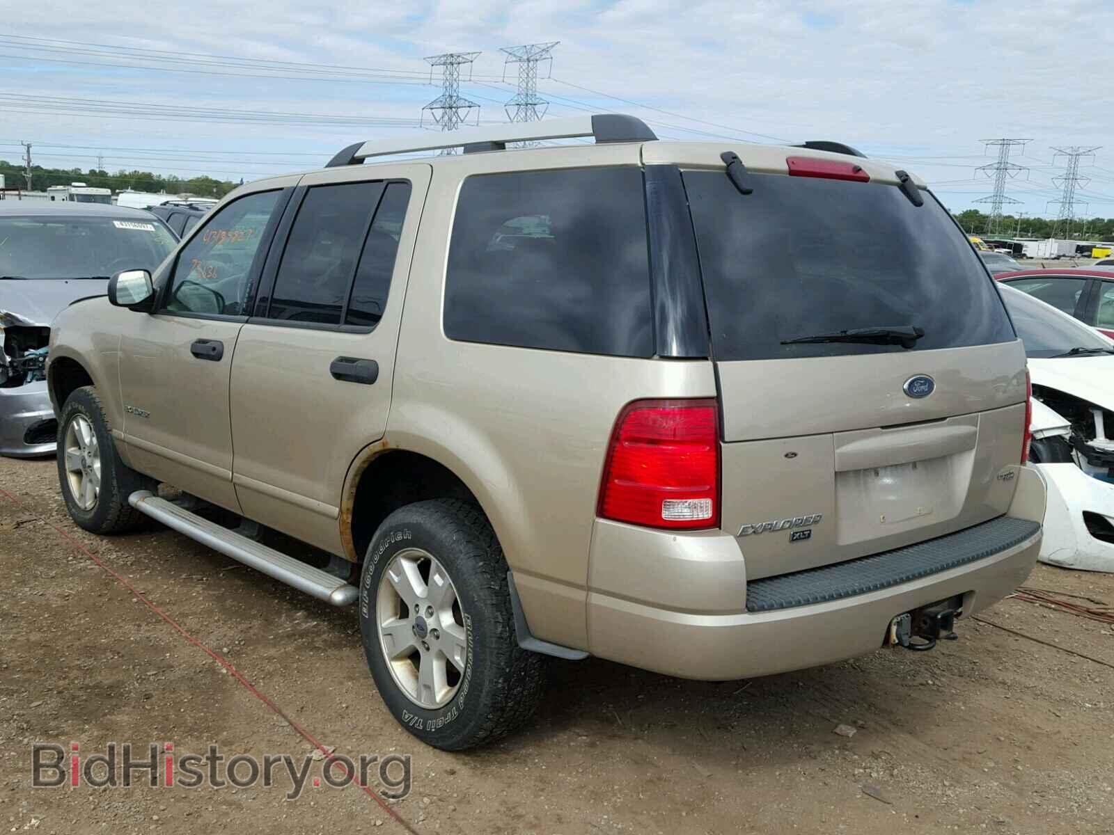 2005 FORD EXPLORER - VIN: 1FMZU73K35UB71886 - Photo 3