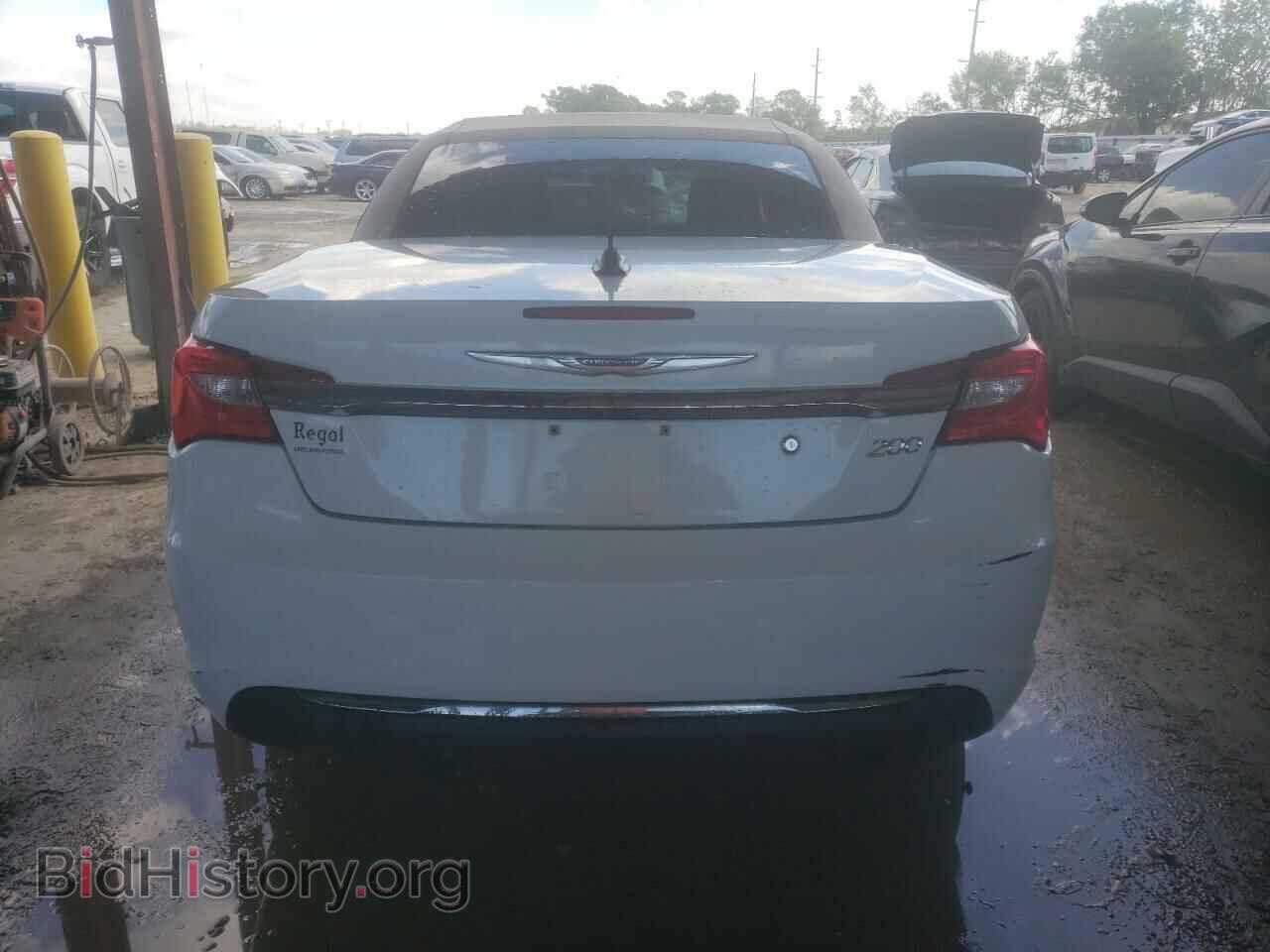 2012 CHRYSLER 200 - VIN: 1C3BCBEB9CN215538 - Фото 6