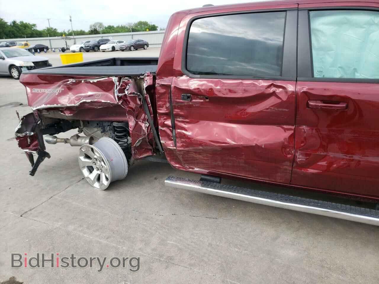 2020 RAM 1500 - VIN: 1C6SRFFT4LN155393 - Фото 9