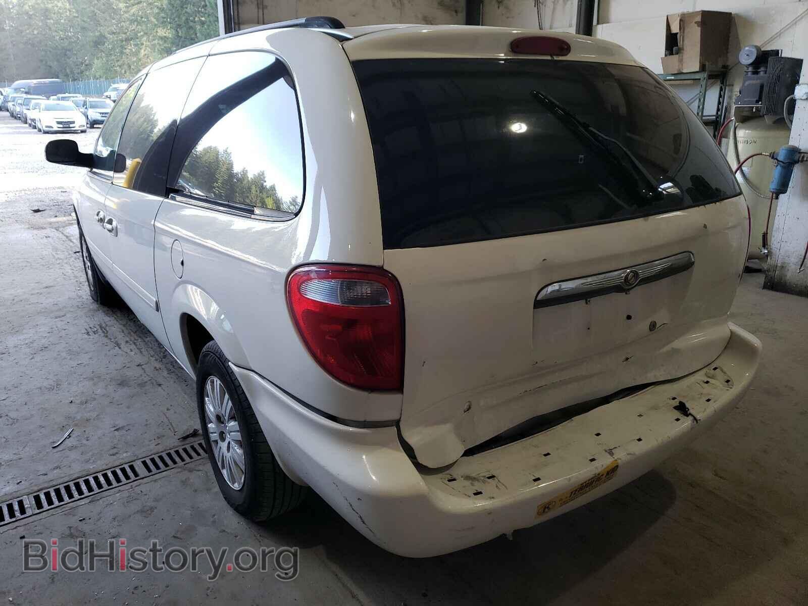 2006 CHRYSLER MINIVAN - VIN: 2A4GP44R76R880388 - Фото 3