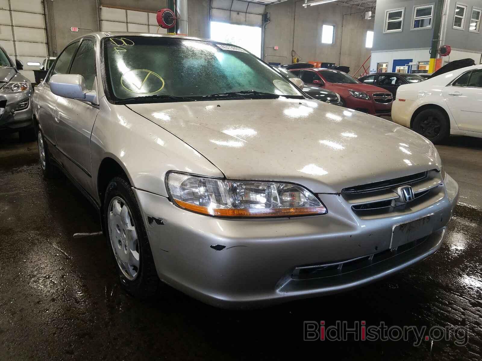 Photo 1HGCG5647XA116446 - HONDA ACCORD 1999