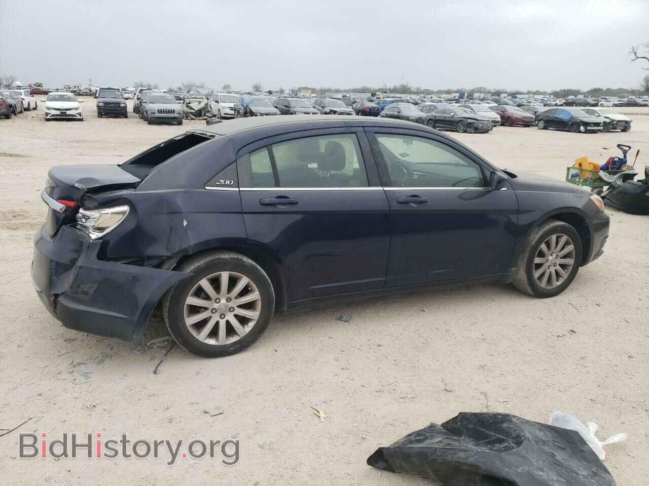 2013 CHRYSLER 200 - VIN: 1C3CCBBB2DN654462 - Фото 3