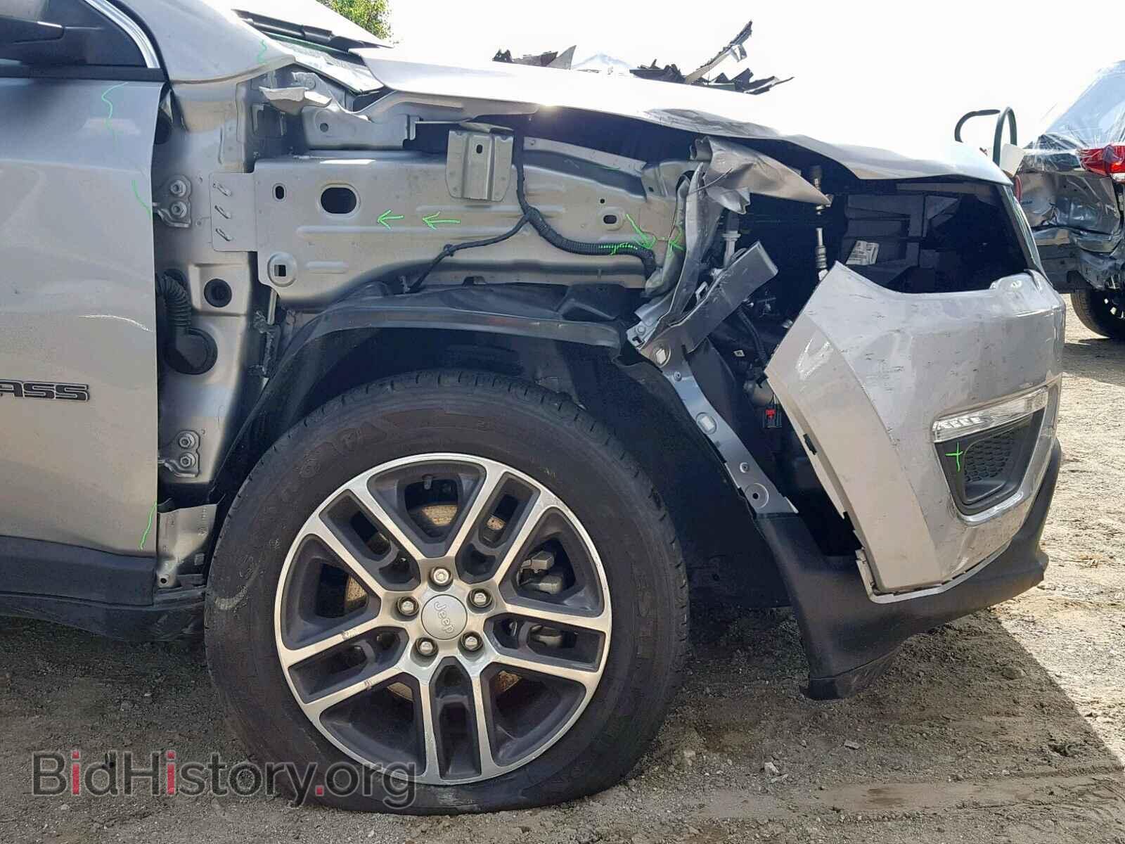 2019 JEEP COMPASS LA - VIN: 3C4NJCBB9KT614893 - Фото 9
