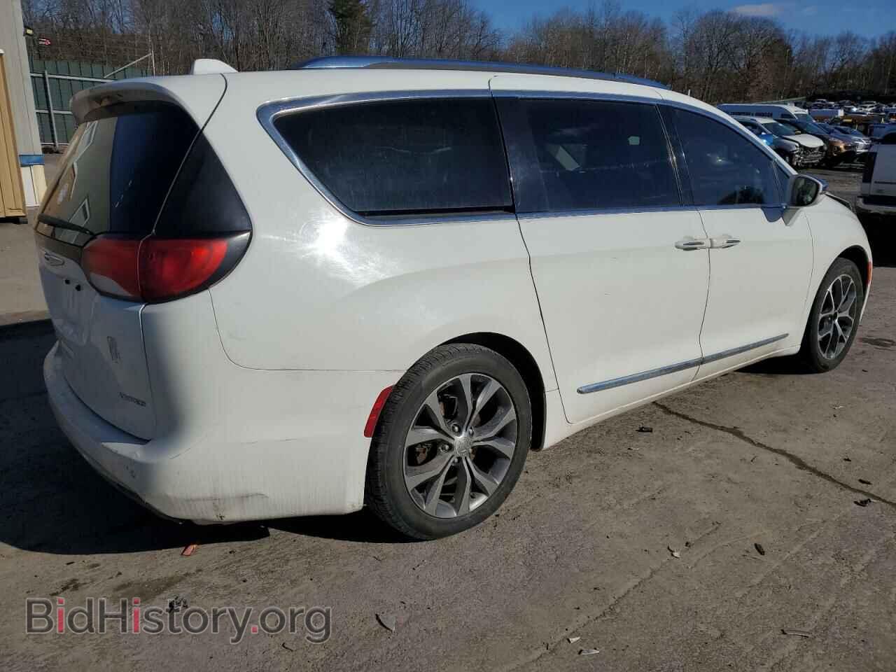 2017 CHRYSLER PACIFICA - VIN: 2C4RC1GGXHR837881 - Фото 3