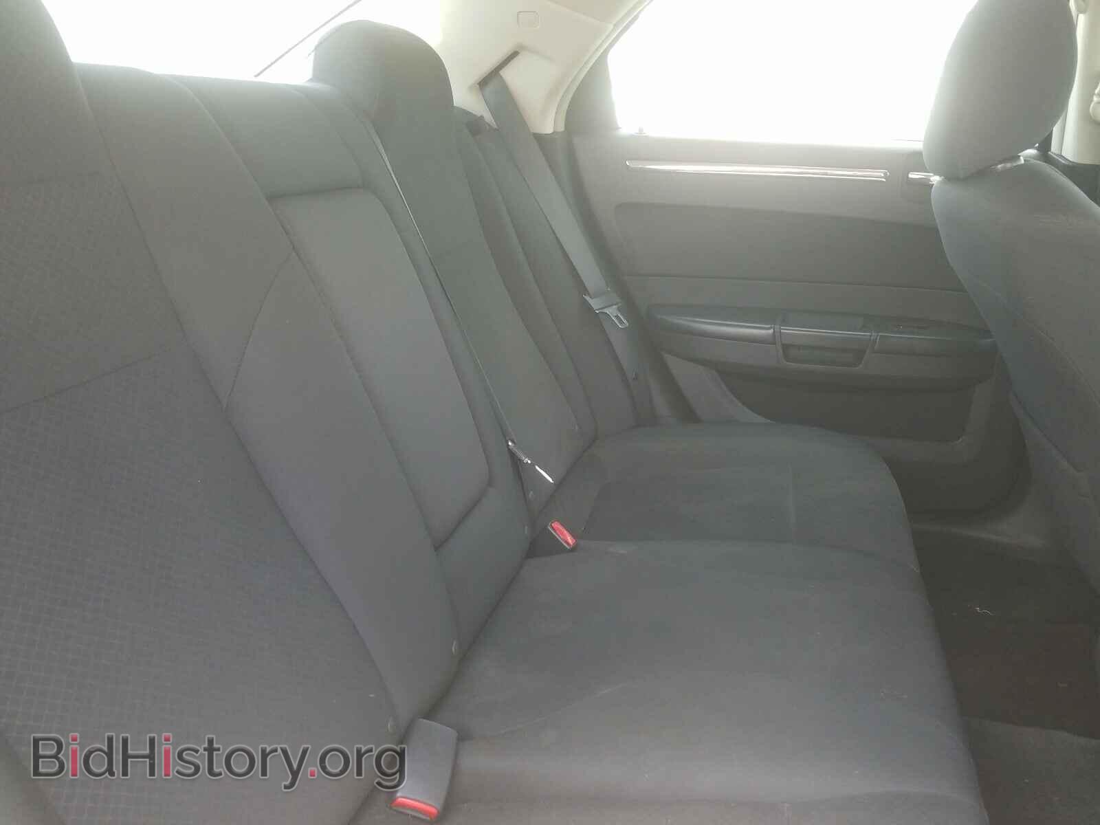 2010 CHRYSLER 300 - VIN: 2C3CA4CD9AH180581 - Фото 6
