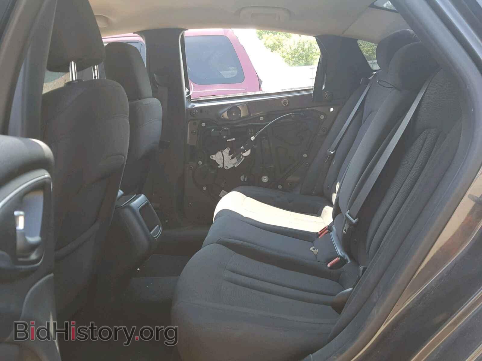 2015 CHRYSLER 200 - VIN: 1C3CCCAB1FN577481 - Photo 6