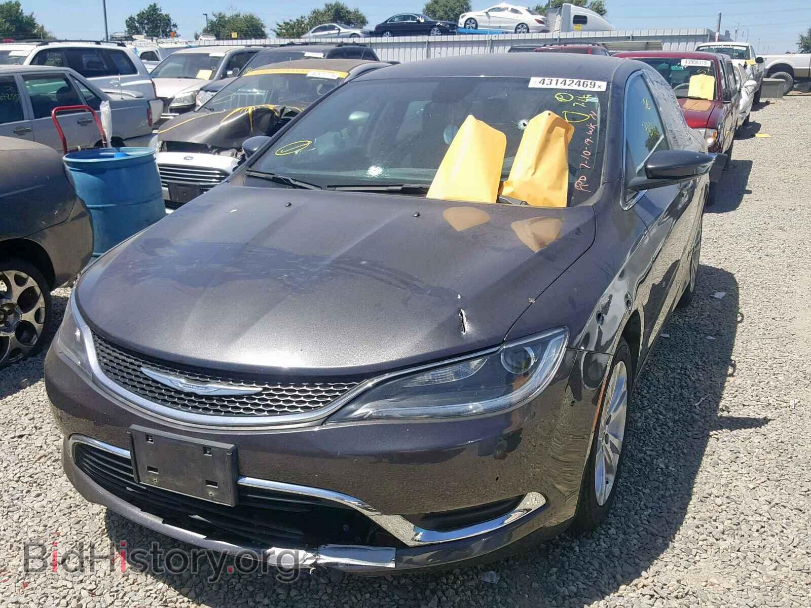 2016 CHRYSLER 200 - VIN: 1C3CCCAB3GN169632 - Photo 2