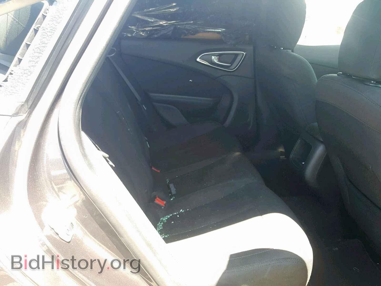2016 CHRYSLER 200 - VIN: 1C3CCCAB3GN169632 - Photo 6