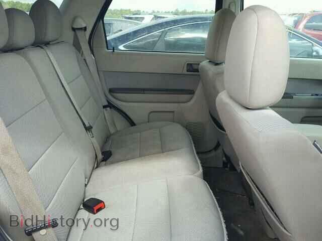 2011 FORD ESCAPE - VIN: 1FMCU0D75BKB34868 - Photo 6