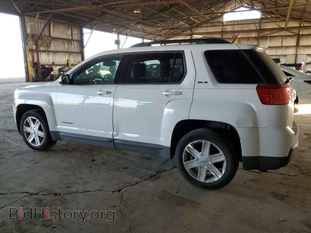 2010 GMC TERRAIN - VIN: 2CTALDEW9A6371669 - Photo 2