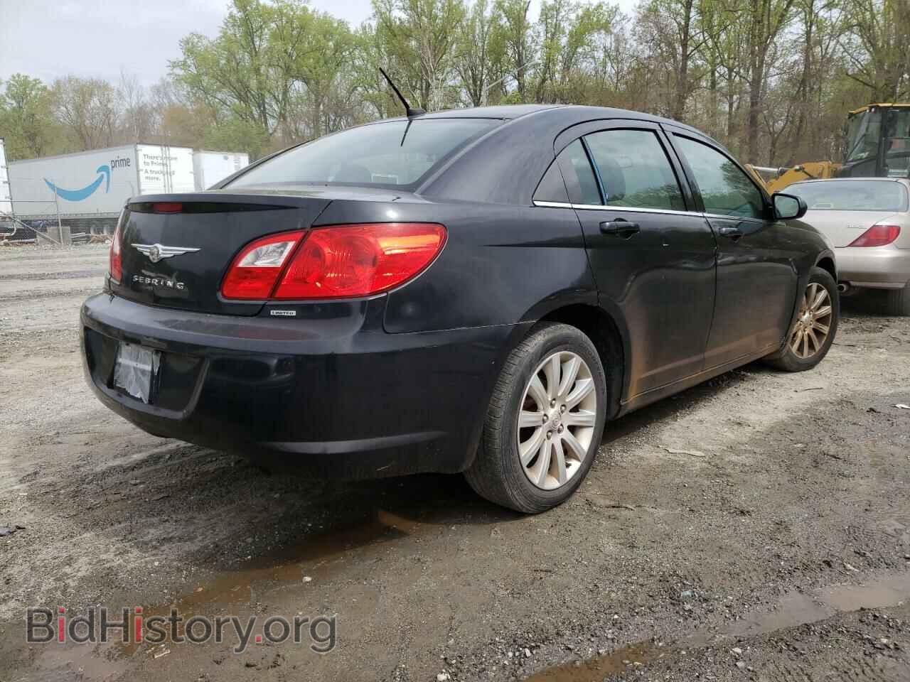 2010 CHRYSLER SEBRING - VIN: 1C3CC5FBXAN236707 - Фото 4