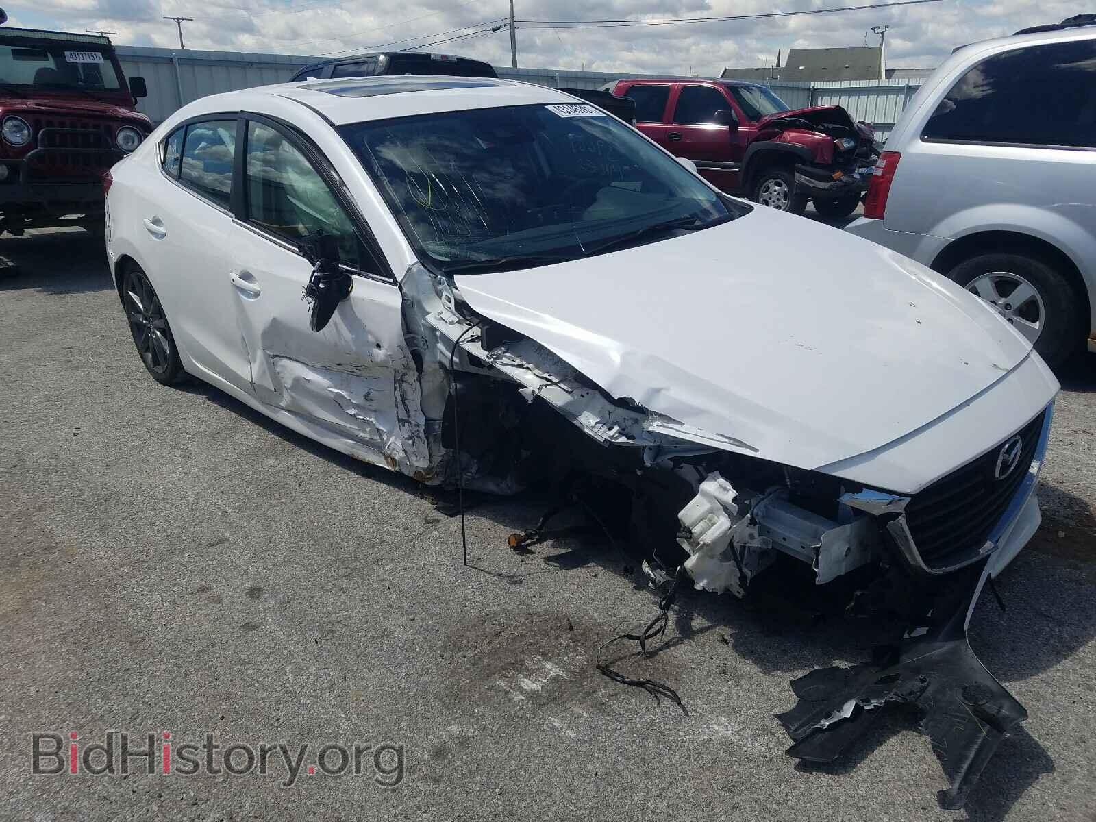 2018 MAZDA 3 - VIN: 3MZBN1V3XJM203279 - Фото 9