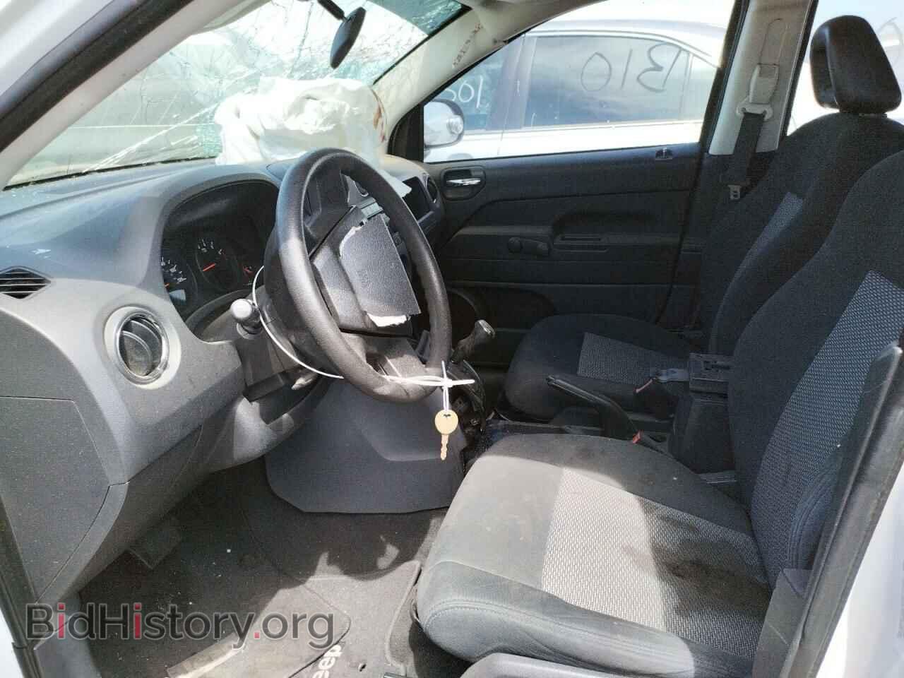 2009 JEEP COMPASS - VIN: 1J4FT47AX9D228501 - Фото 5