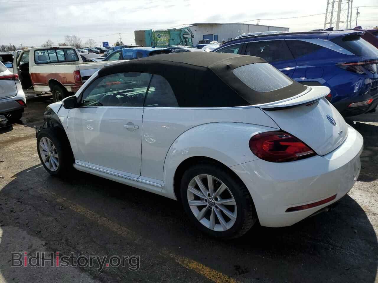 2017 VOLKSWAGEN BEETLE - VIN: 3VW517AT2HM804939 - Фото 2
