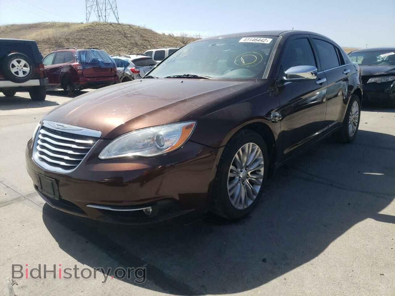 2012 CHRYSLER 200 - VIN: 1C3CCBCG9CN221603 - Фото 2