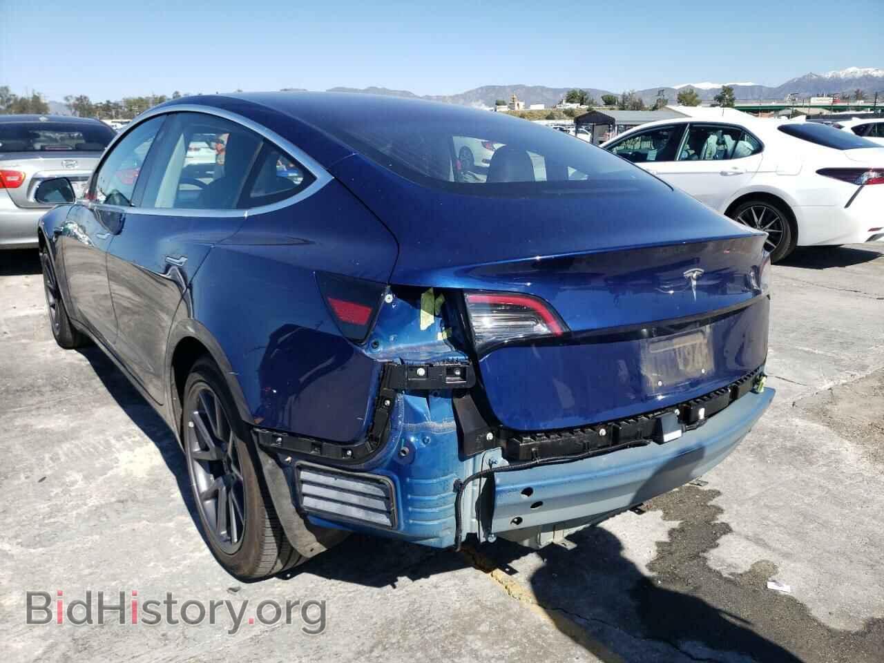 2018 TESLA MODEL 3 - VIN: 5YJ3E1EA0JF031824 - Photo 2