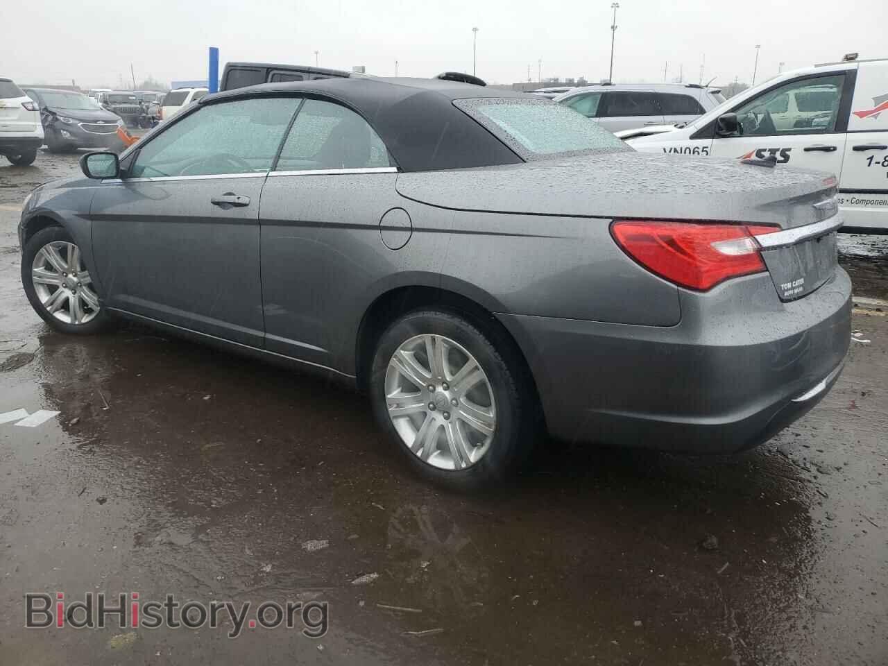 2011 CHRYSLER 200 - VIN: 1C3BC2EG1BN614034 - Фото 2