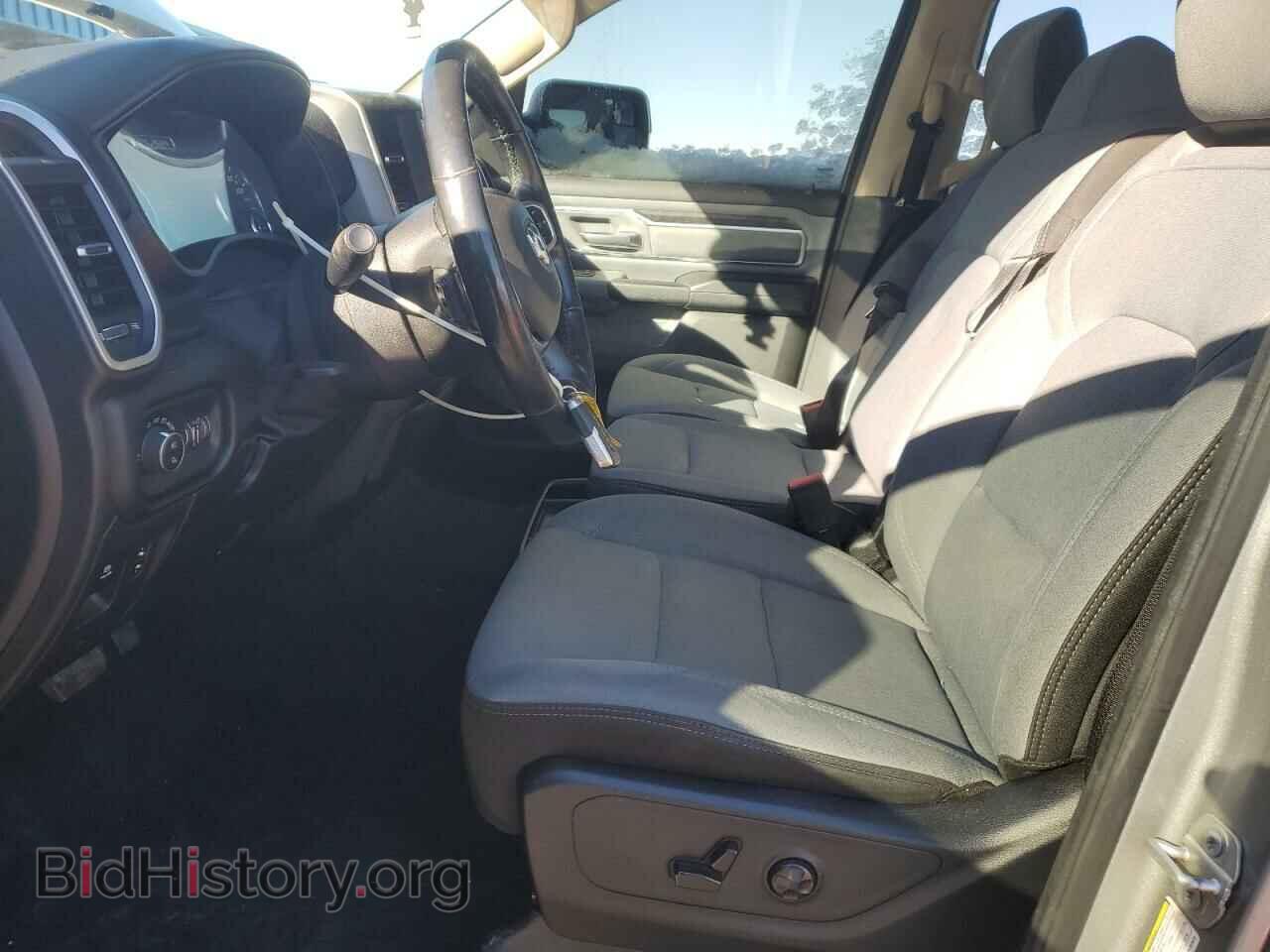 2019 RAM 1500 - VIN: 1C6SRFFT0KN707972 - Фото 7
