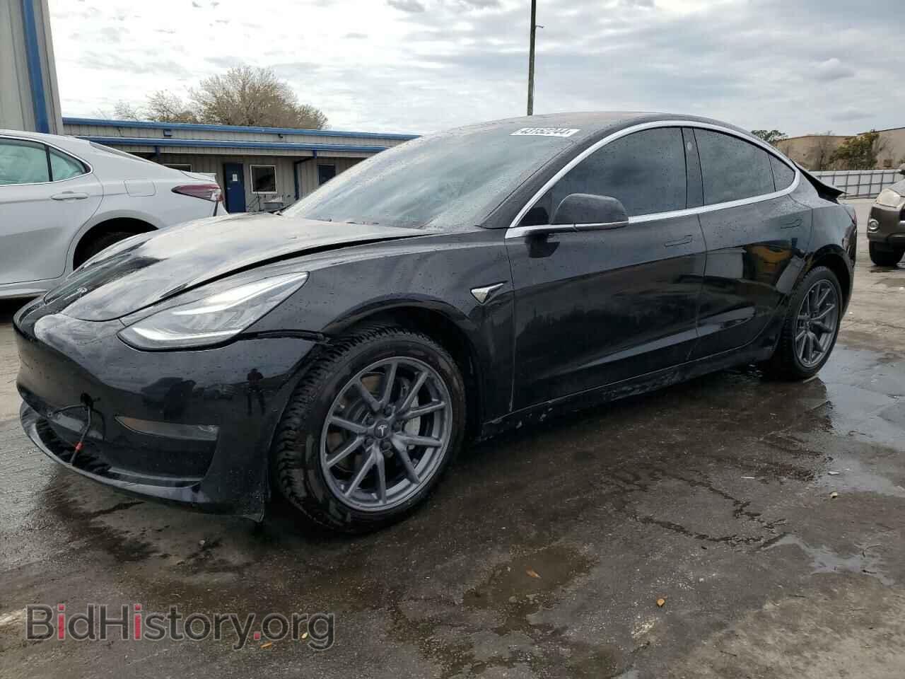 Фотография 5YJ3E1EA9JF095666 - TESLA MODEL 3 2018